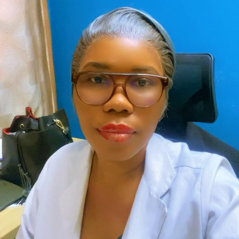 Dr. Alexia Mboulley