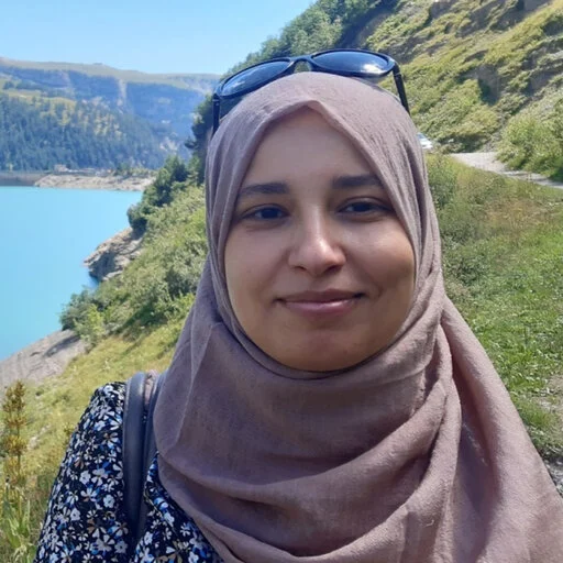 Dr. Yosra Messaoudi